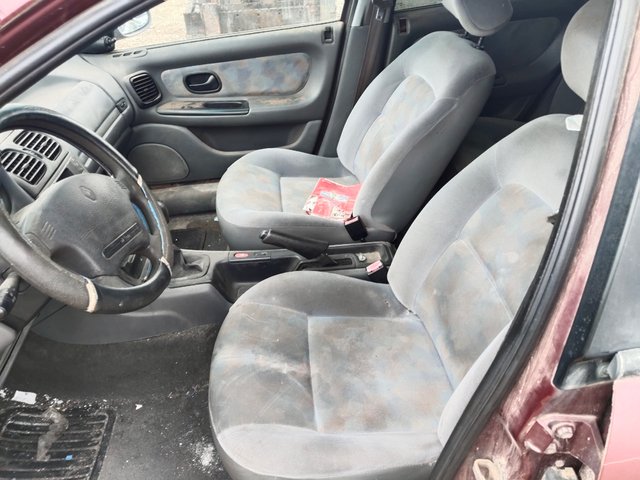 Renault laguna 2.2 dci piezas