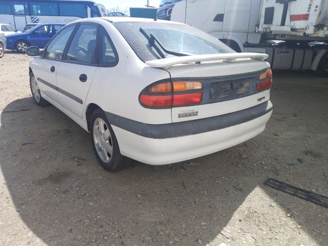 Renault laguna 2.2 dci piezas