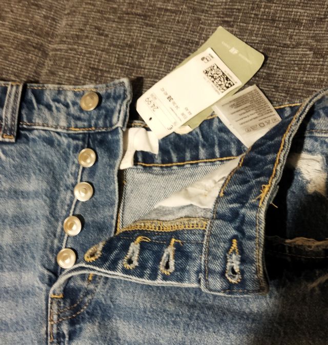 Shorts T38 HM. A estrenar.