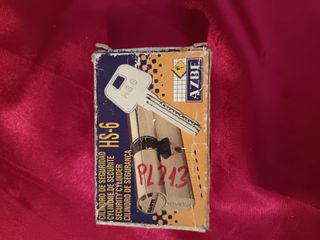 195   CILINDRO EUROPERFIL DE SEGURIDAD AZBE