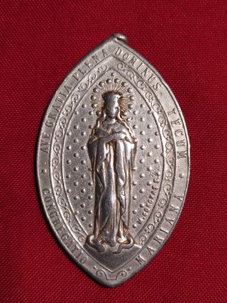 Medallas religiosas Maria