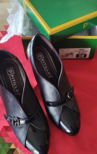 ZAPATOS NUEVOS "PITILLOS"
