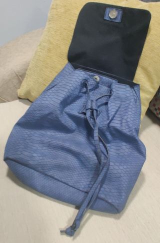 Original bolso mochila de color azul