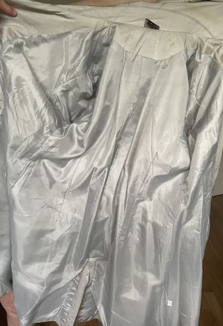 GABARDINA GRIS SATINADO