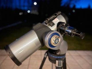 Telescopio marca MEADE modelo StarNavigator 114