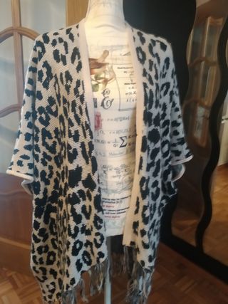 Chaqueta floja con flecos lana