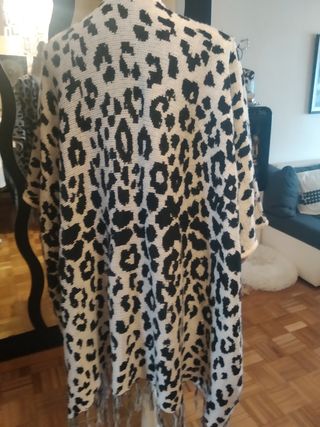 Chaqueta floja con flecos lana