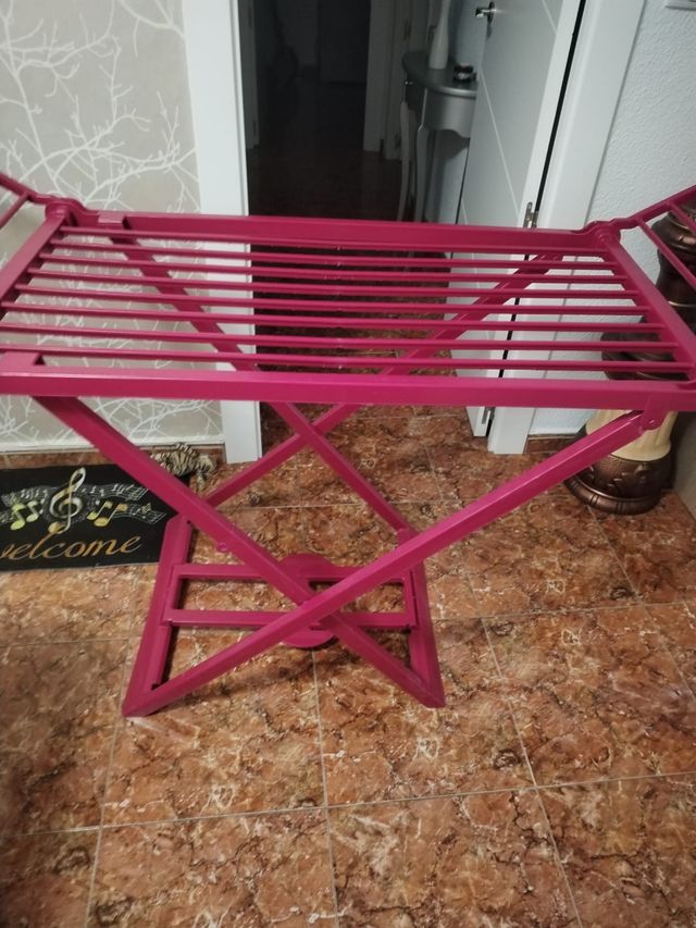 PAPELERA CON PEDAL , CESTO PARA ROPA, Y TENDEDERO.