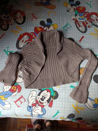 Torera de punto marron