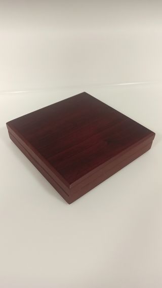 Set accesorios vino. Caja de madera lujo