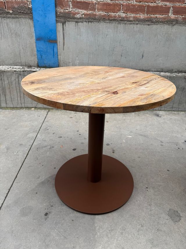 Mesas de madera natural