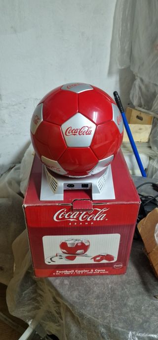 Nevera balón Coca-Cola