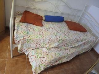 Cama diván