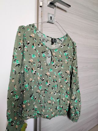 Blusa in 100% viscosa