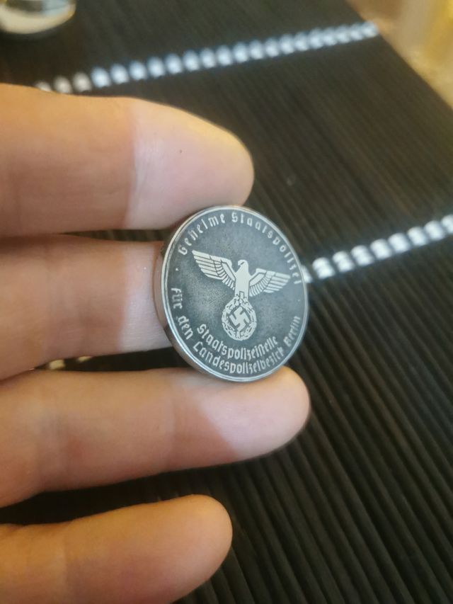 Medalla Insignia policía Berlin