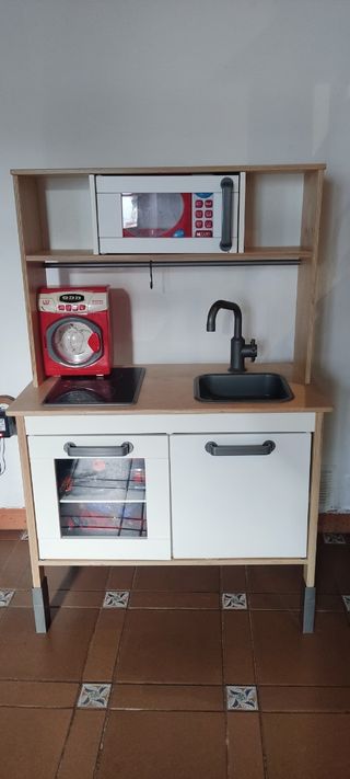 Cocinita madera Ikea