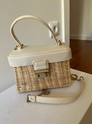 Bolso mimbre