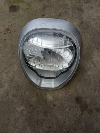 Faro delantero Piaggio beberly 125