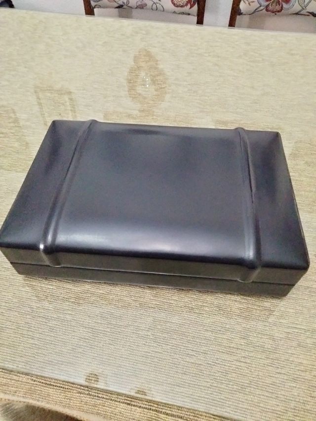 Estuche de piel para tabaco