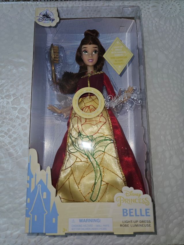 Muñeca bella luminosa  disney