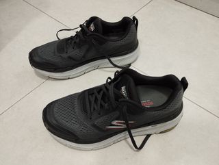 Zapatillas Skechers Go Run como nuevas
