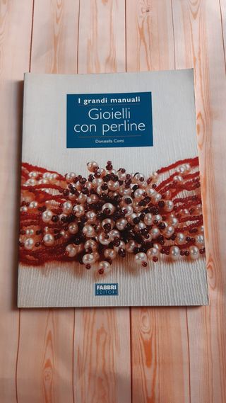 Libro Gioielli con perline