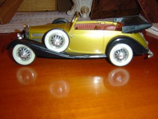 Coches deportivos y clásicos a escala