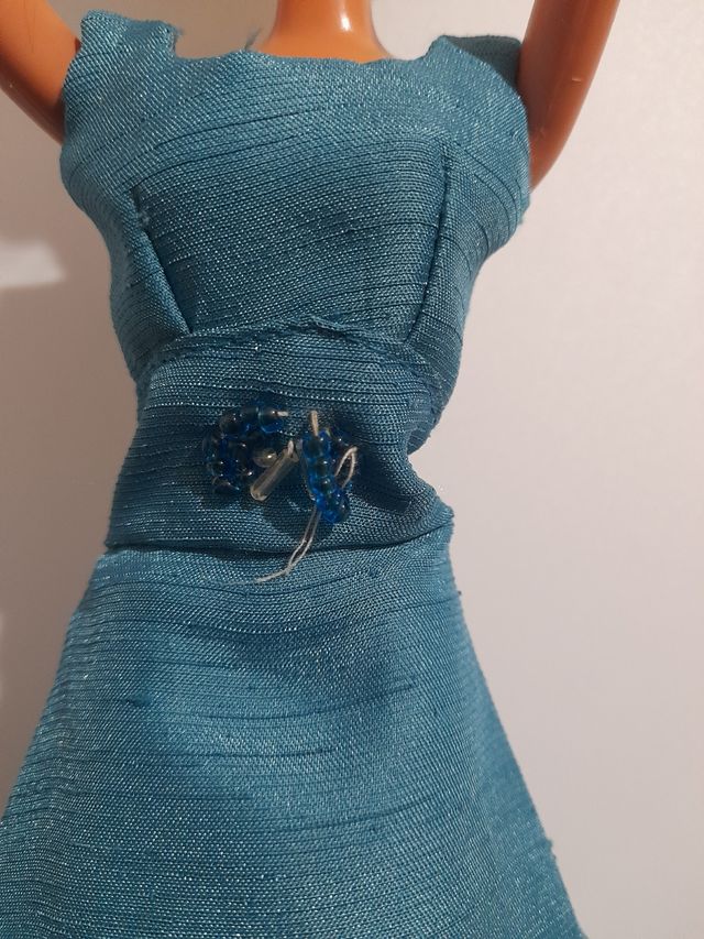 Barbie Vestido y abrigo Rusia