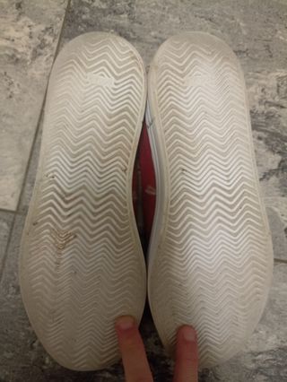Zapatillas rojas plataforma piel de Serraje mimao