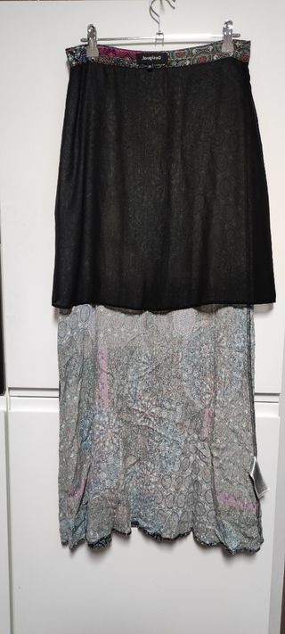 Falda larga Desigual