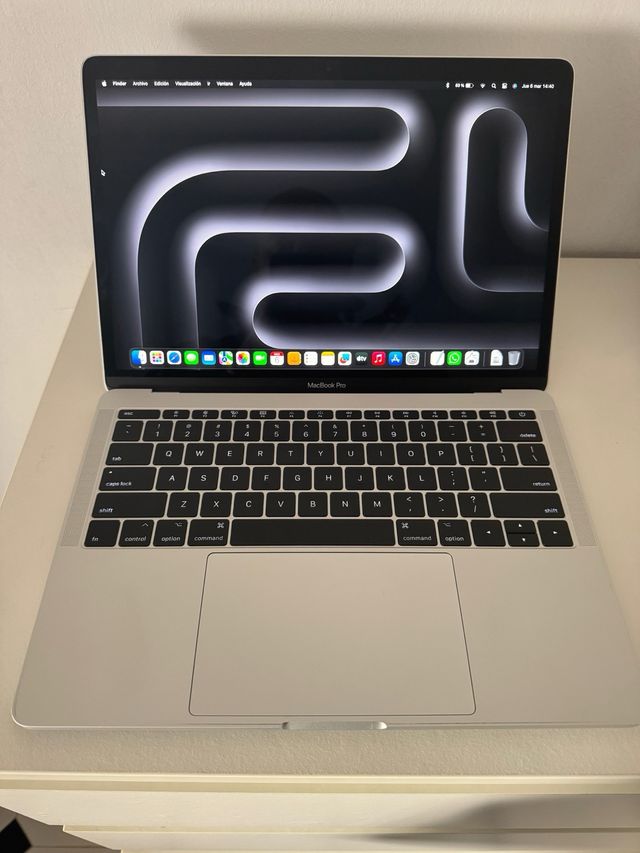 MacBook Pro 13inch 2017 Two Thunderbolt 3 ports