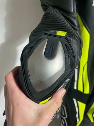 Mono Bela una pieza seminuevo