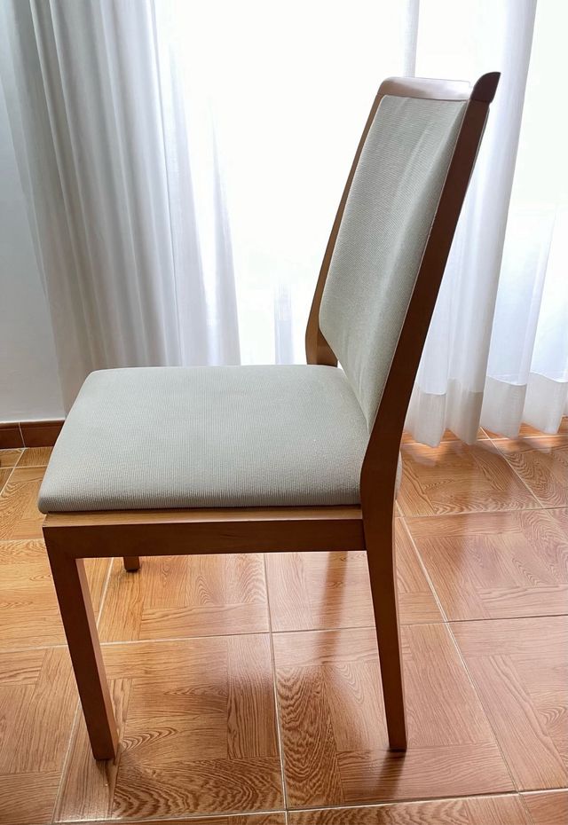 4 sillas y 2 butacas comedor tapizado tela lavable