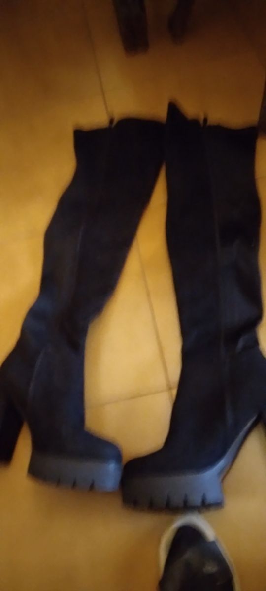 Stivali donna lunghi fino al ginocchio