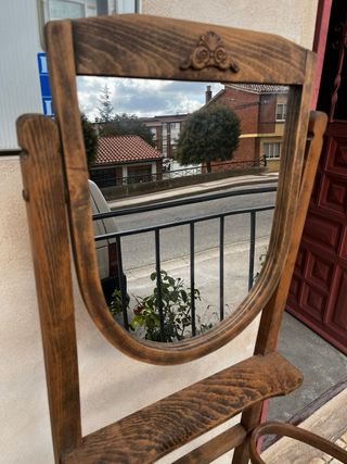 Antiguo mueble de baño
