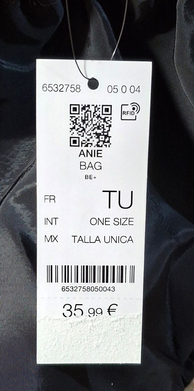 Bolsa de deporte marca Etam