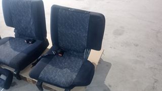 Asientos traseros para Nissan Terrano 2 