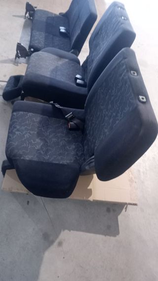 Asientos traseros para Nissan Terrano 2 