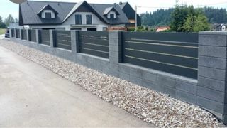 PUERTAS CORREDERAS Y PEATONALES