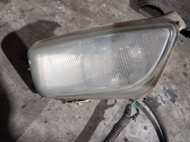 Faros antinieblas Citroen saxo vts