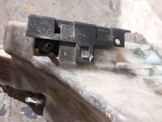 Deposito limpiaparabrisas bmw e46