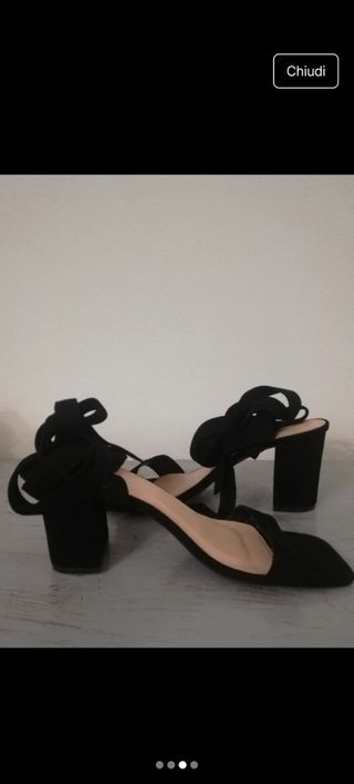 Sandali camoscio neri