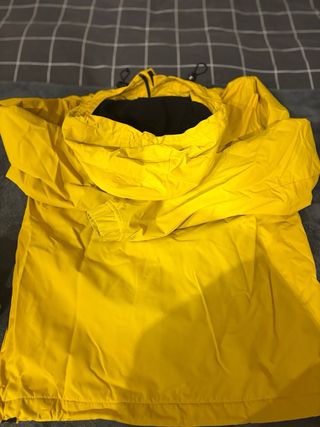 Carhartt amarillo