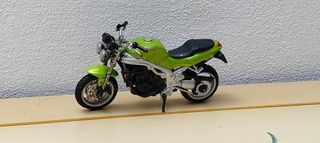 Lotto 5 modellini moto Triumph 1:18 