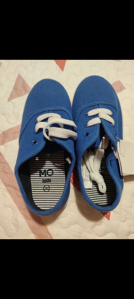 Zapatillas nuevas niño talla 31