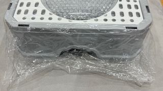 Caja de arena para gatos con tapa bebedero