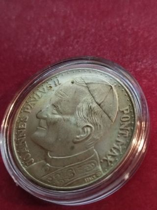 Moneda del Papa Juan Pablo II