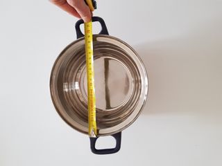 Cazo cerámica, olla acero inoxidable y 2 tapas