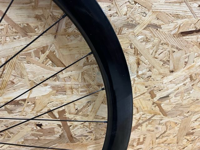 Rueda de disco de carbono Bontrager RSL 51