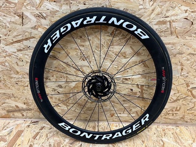 Rueda delantera carbono disco Bontrager XXX 4